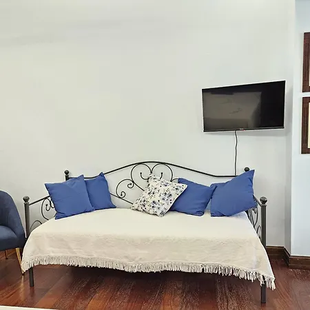 A Casa Del Farmacista Bed & Breakfast *