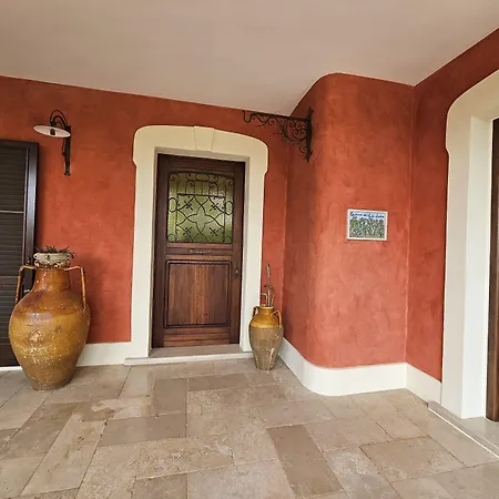 A Casa Del Farmacista Bed & Breakfast 4*